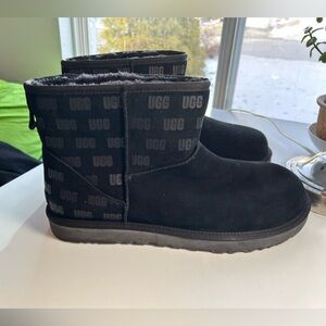 UGG Black Water Resistant Logo Boots Size 16
